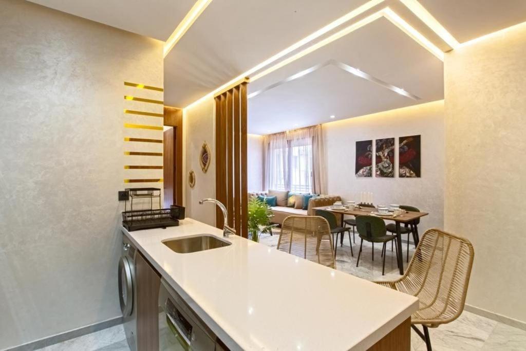 Luxury Apartment In Center Of Marrakech City Marrakesh Buitenkant foto